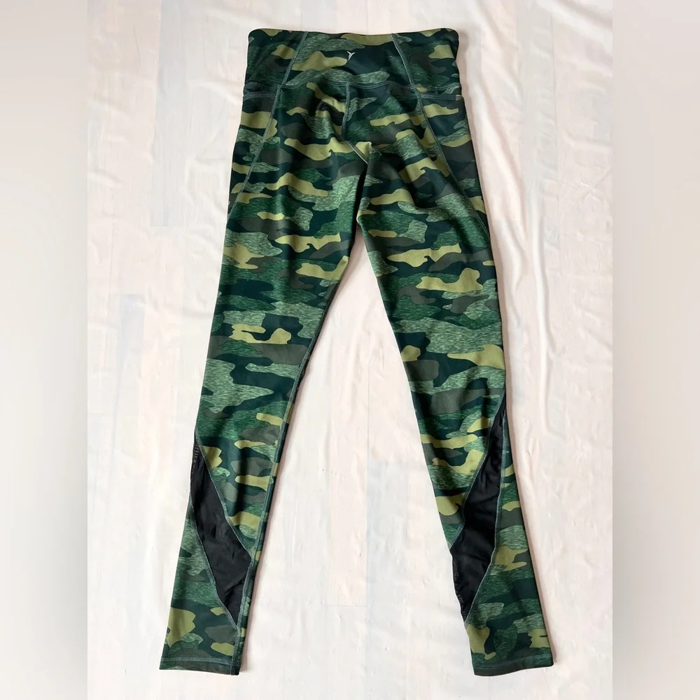 Old Navy green camo full length leggings Mesh calves girls Youth 18 XXL 27-32
